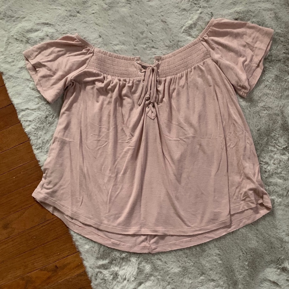 🦅 American eagle off the shoulder pink top
